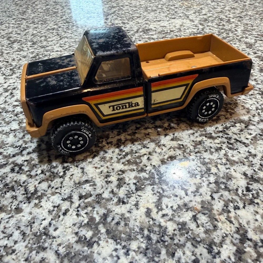 VTG Tonka Pickup Truck Toy Pressed Steel 7in Made in US Collectable